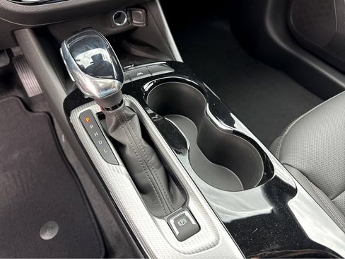 New 2026 Buick Envista Sport Touring FWD image 22