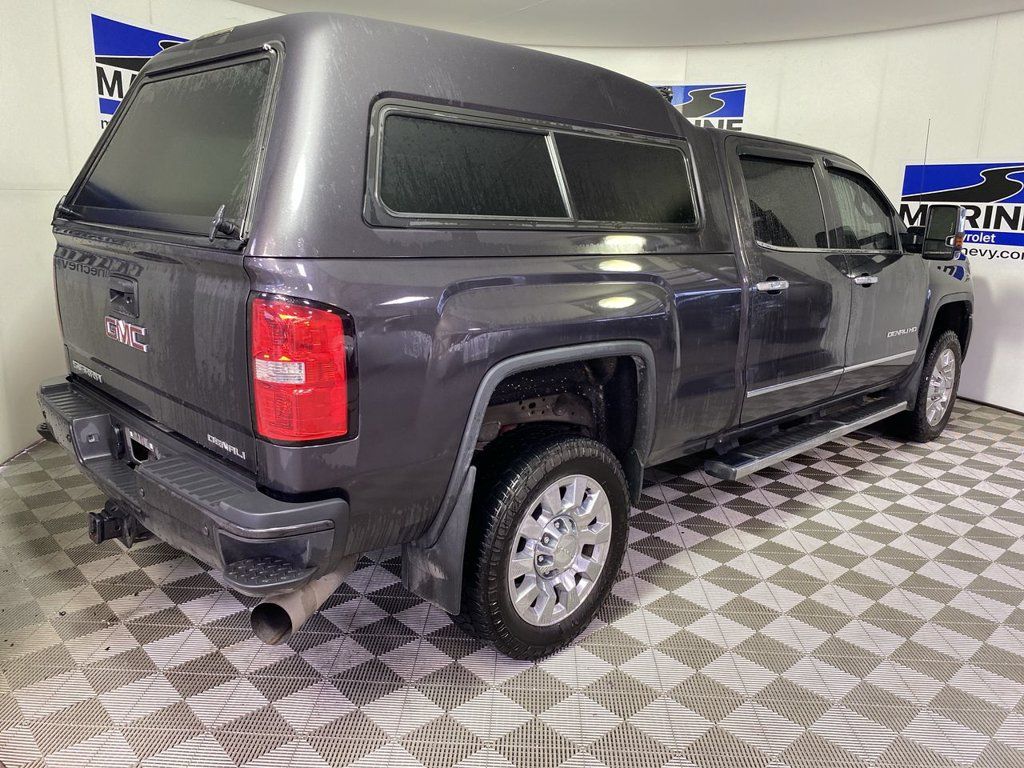 Used 2016 GMC Sierra 2500 Denali w/ Duramax Plus Package AWD/4WD image 16