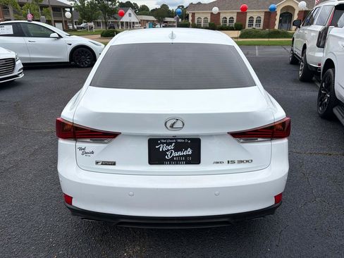 Used 2018 Lexus IS 300 F Sport w/ F Sport Package AWD/4WD image 12