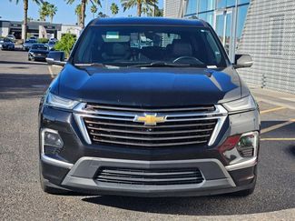 Used 2023 Chevrolet Traverse High Country video 2