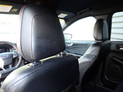 Used 2023 Ford Escape ST-Line w/ Tech Pack #1 AWD/4WD image 17