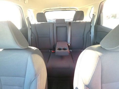 Used 2024 Nissan Rogue S image 22