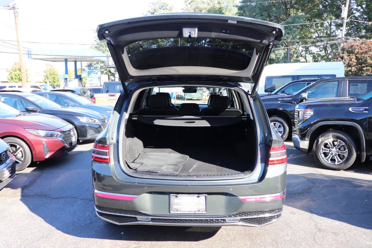 Used 2025 Genesis GV80 2.5T Standard AWD/4WD image 57