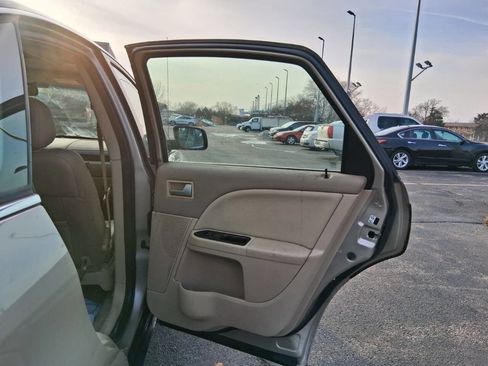 Used 2005 Mercury Montego Premier image 12