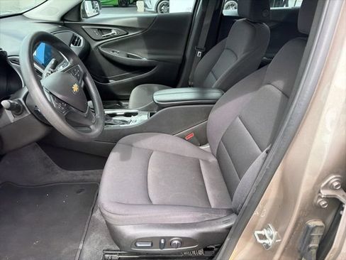 Certified 2024 Chevrolet Malibu LT FWD image 5