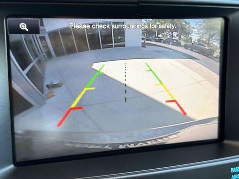 Used 2014 Ford Edge Limited w/ Driver Entry Package FWD image 24