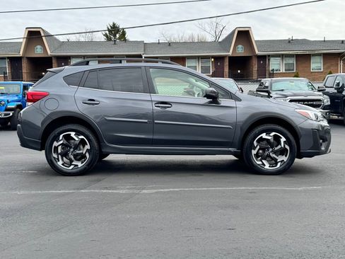 Used 2022 Subaru Crosstrek 2.5i Limited w/ Moonroof Package 2 image 8
