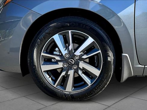 New 2025 Nissan Versa SV image 11