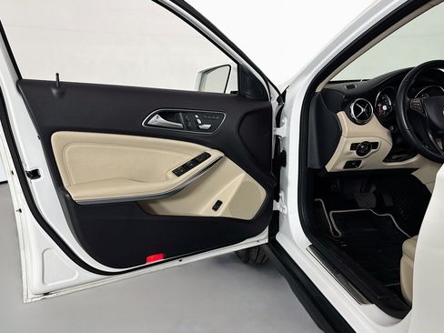Certified 2019 Mercedes-Benz GLA 250 image 20