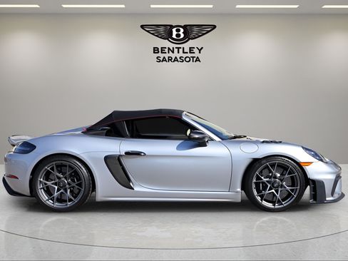 Used 2024 Porsche 718 Boxster Spyder RS RWD image 4