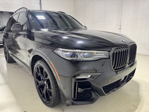 Used 2020 BMW X7 M50i w/ Dynamic Handling Package AWD/4WD image 8