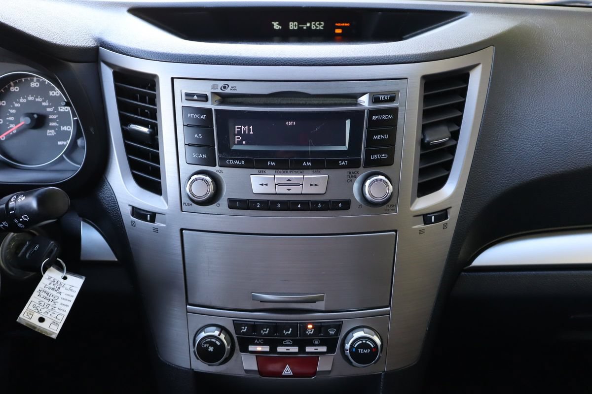 Used 2013 Subaru Outback 2.5i Premium AWD/4WD image 34