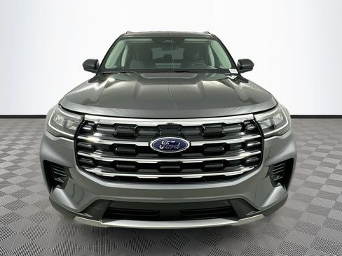 New 2026 Ford Explorer Active AWD/4WD image 2