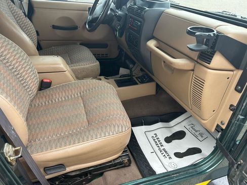 Used 1999 Jeep Wrangler Sport image 10
