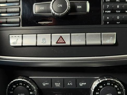 Used 2016 Mercedes-Benz GL 450 4MATIC w/ Premium I Package image 40