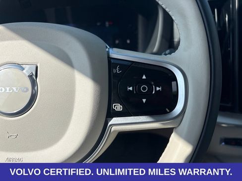 Certified 2026 Volvo XC60 B5 Ultra AWD/4WD image 24