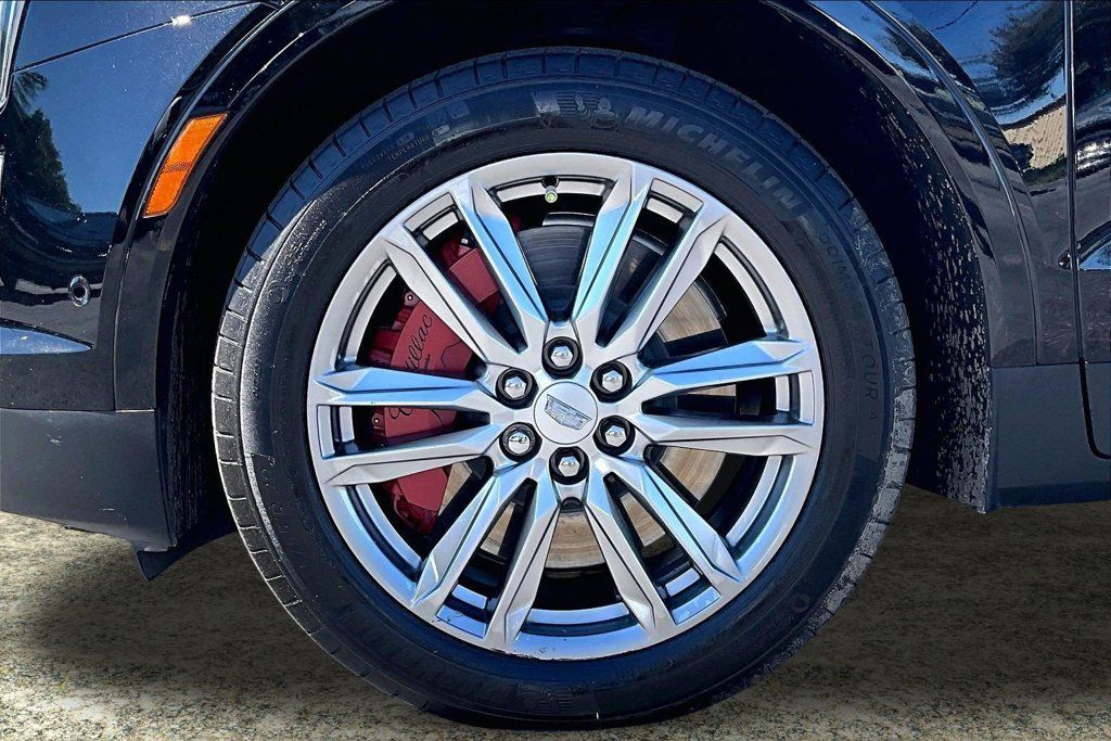 Used 2023 Cadillac XT5 Sportv w/ Technology Package AWD/4WD image 34