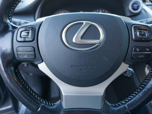 Used 2017 Lexus NX 300h AWD image 9