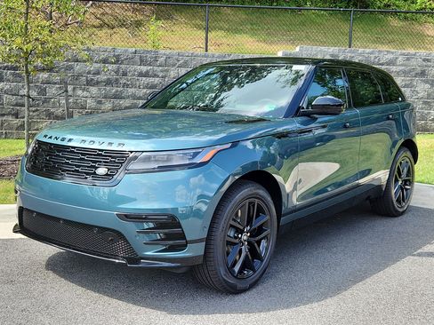 New 2026 Land Rover Range Rover Velar Dynamic SE image 1