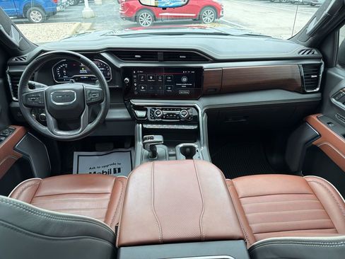 Certified 2025 GMC Sierra 1500 Denali Ultimate image 24