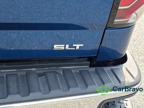 Used 2018 GMC Sierra 1500 SLT w/ SLT Premium Package AWD/4WD image 30