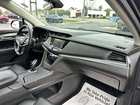 Certified 2019 Cadillac XT5 Luxury AWD/4WD image 30
