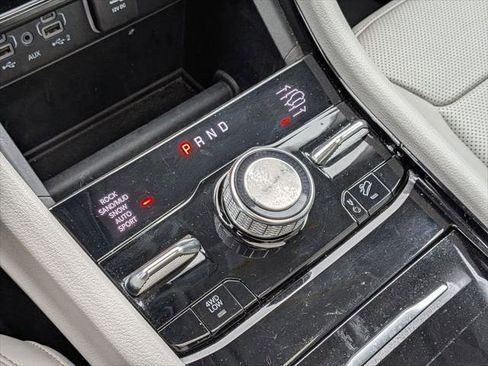 Certified 2023 Jeep Grand Cherokee L Overland AWD/4WD image 20