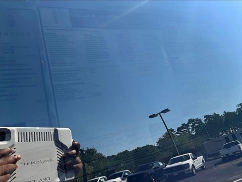 New 2025 Lincoln Aviator AWD w/ Equipment Group 101A image 14