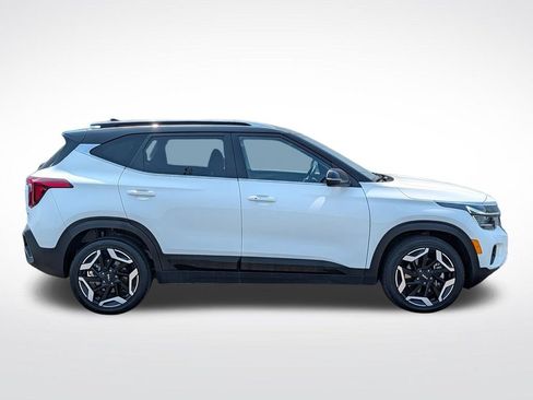 Used 2024 Kia Seltos SX AWD/4WD image 2