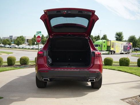 Certified 2026 Mercedes-Benz GLA 250 4MATIC image 16