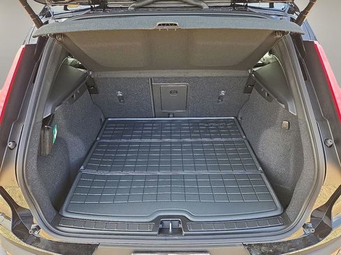 New 2026 Volvo XC40 B4 Plus w/ Protection Package Premier image 13