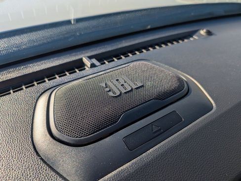 Used 2024 Toyota Tacoma TRD Off-Road image 27