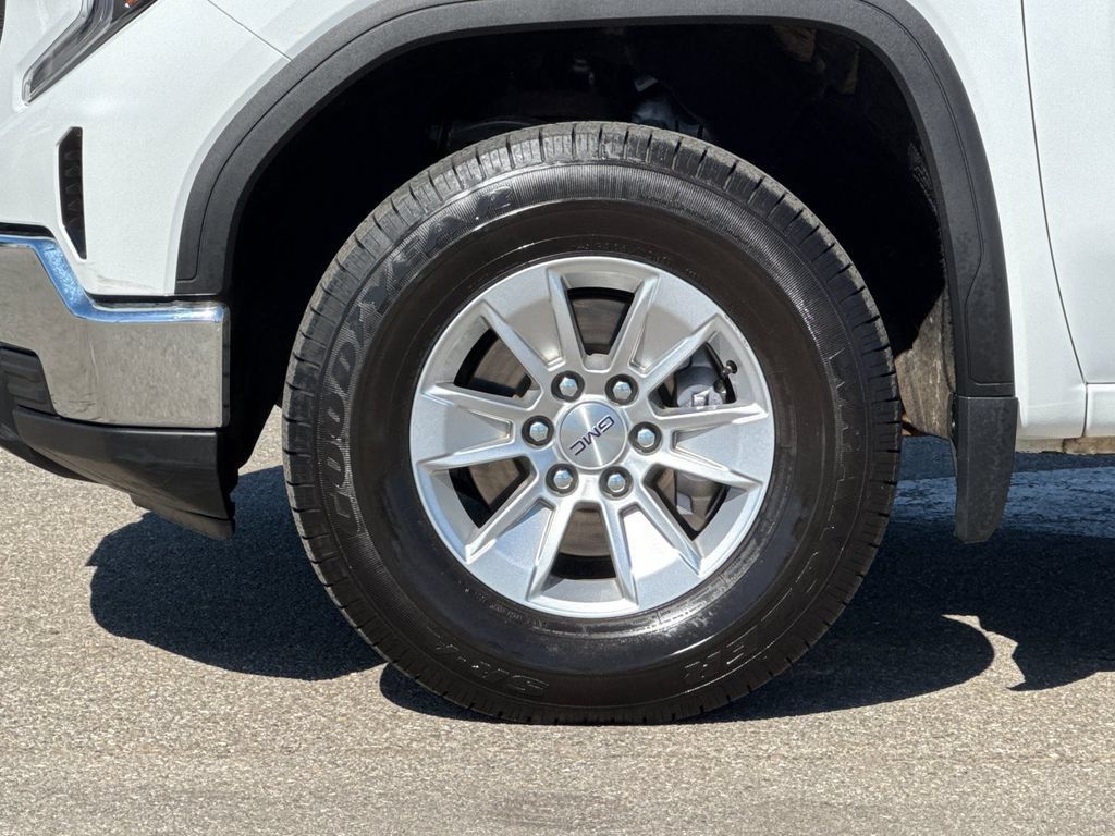 Used 2023 GMC Sierra 1500 Pro w/ Pro Value Package AWD/4WD image 29