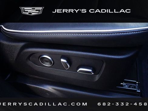 Used 2023 Cadillac Escalade ESV Sport w/ Touring Package image 29