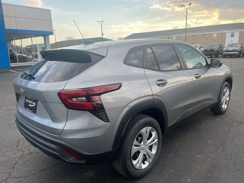 New 2026 Chevrolet Trax LS FWD image 6