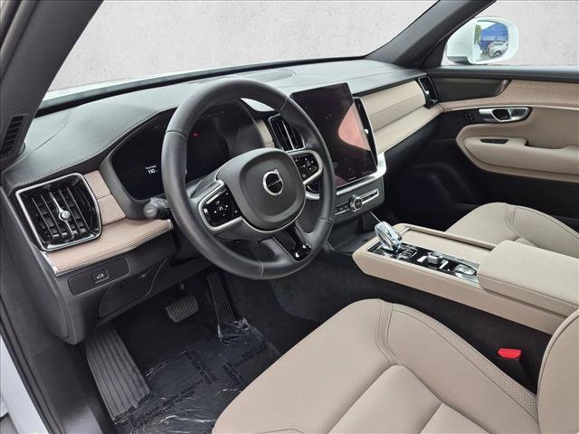 Certified 2026 Volvo XC90 B6 Plus w/ Protection Package Premier AWD/4WD image 10