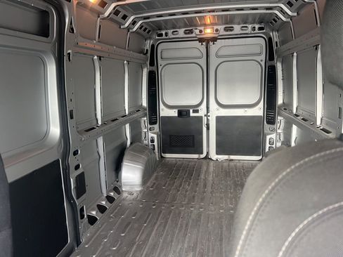 Used 2021 RAM ProMaster 2500 w/ Convenience Group image 22