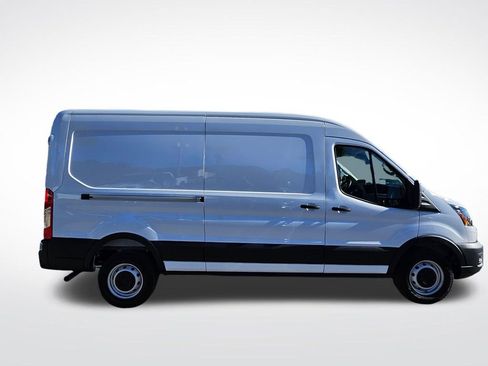 New 2026 Ford Transit 250 148 Medium Roof w/ Load Area Protection Package image 21