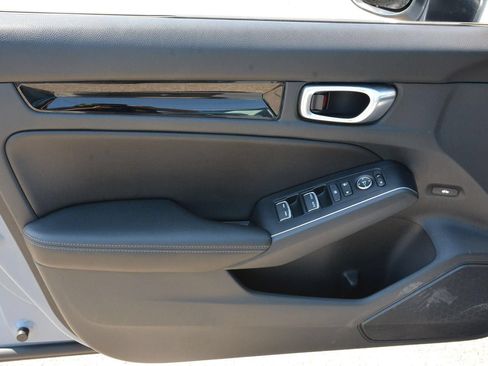 Used 2024 Honda Civic Touring image 13
