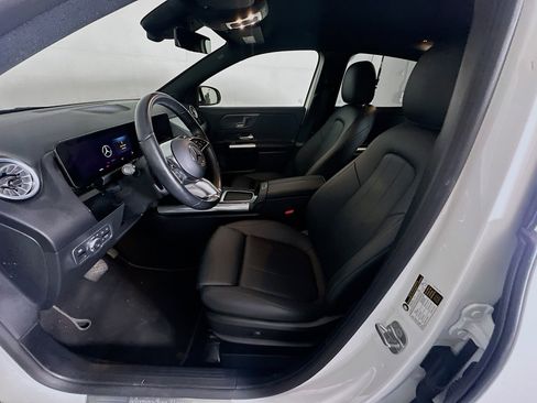 Used 2025 Mercedes-Benz GLA 250 GLA 250 image 13