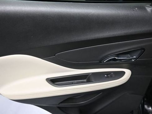 Used 2020 Buick Encore Preferred w/ Safety Package FWD image 19