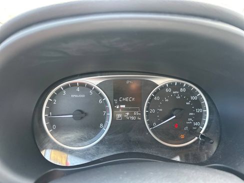 Certified 2022 Nissan Kicks S FWD image 42