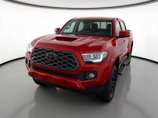 Used 2022 Toyota Tacoma TRD Sport video 1