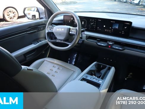 Used 2024 Kia EV9 Wind image 30