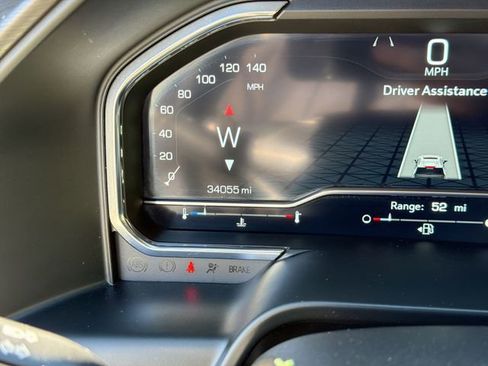 Certified 2024 GMC Sierra 1500 AT4 w/ Technology Package image 12