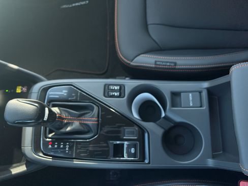 New 2026 Subaru Crosstrek 2.5i Limited AWD/4WD image 15