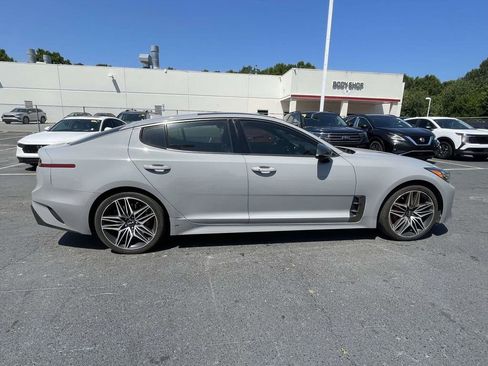 Used 2022 Kia Stinger GT2 AWD/4WD image 23