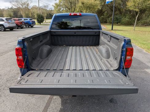 Used 2018 Chevrolet Silverado 1500 LT w/ All Star Edition image 28