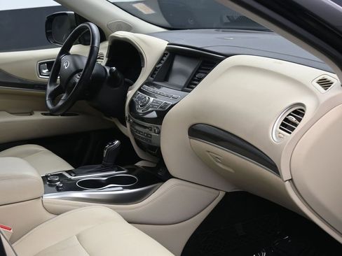 Used 2019 INFINITI QX60 Luxe w/ Essential Package image 6