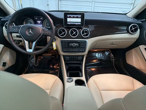 Certified 2015 Mercedes-Benz GLA 250 4MATIC image 22